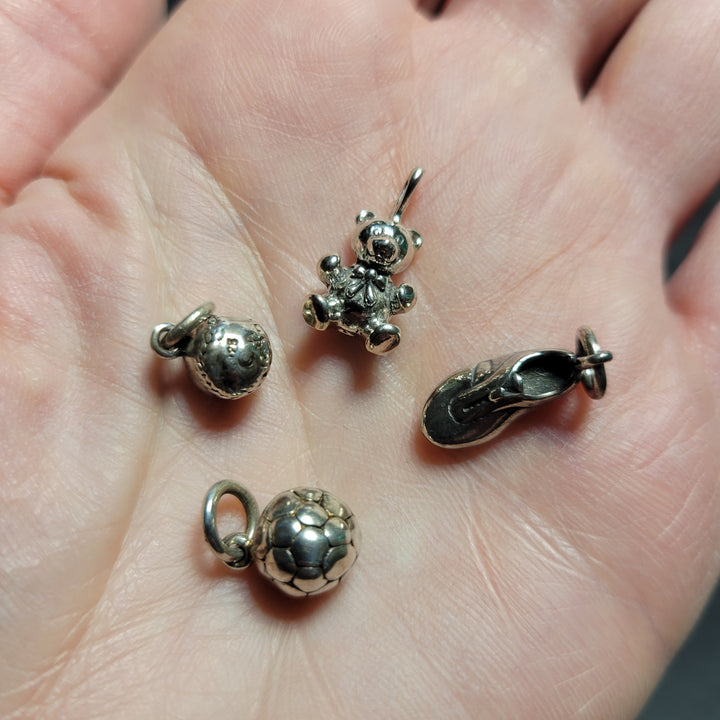Pièces aléatoires en argent sterling et 1 bronze !