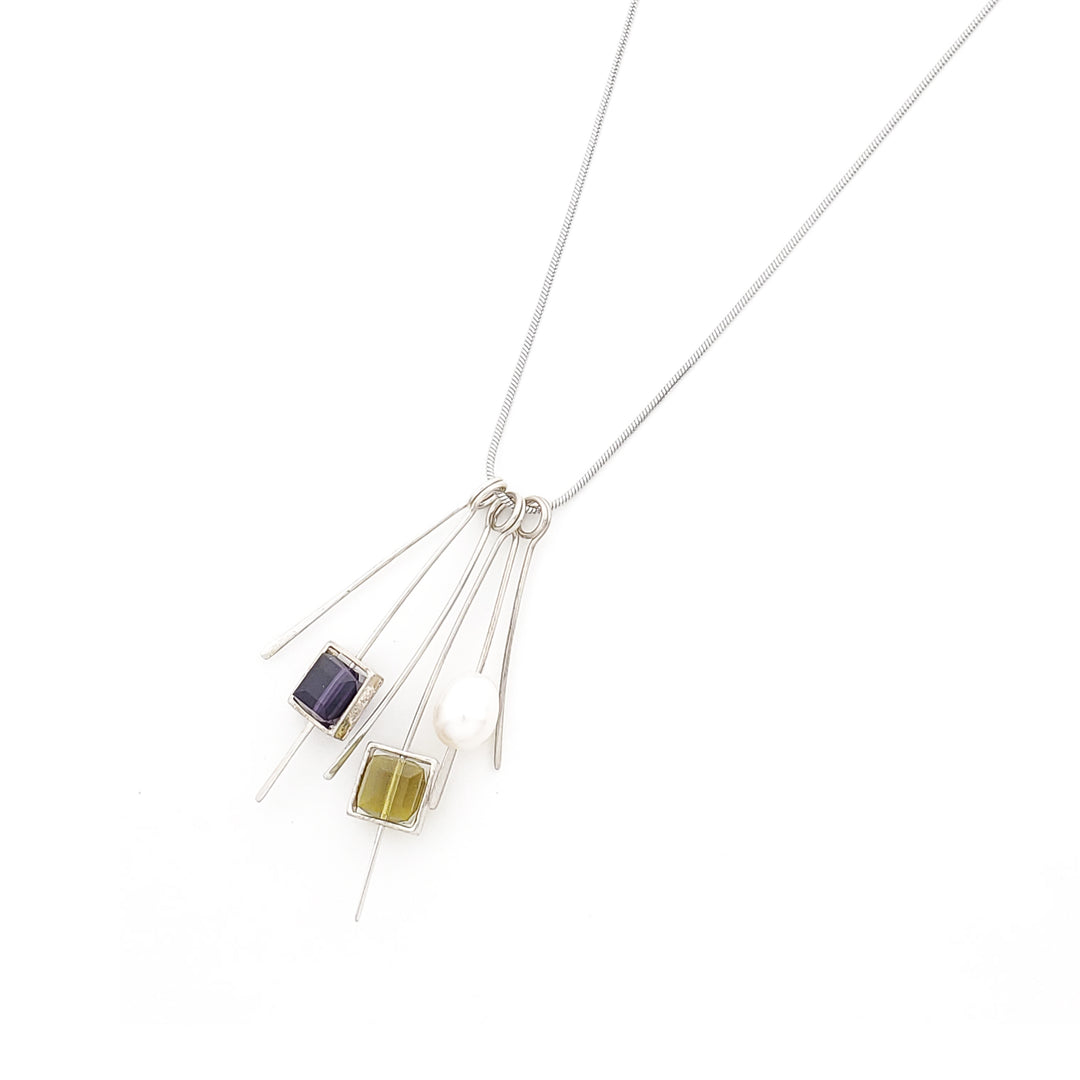 WIRES Necklace